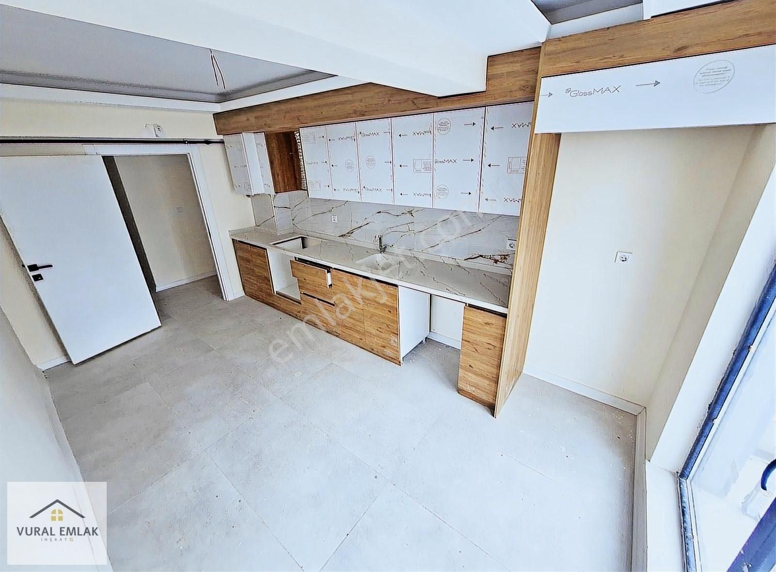Vural'dan Yerden Isıtmalı, Giyinme Odalu 3+1 Kullanışlı Daire - Görsel 25