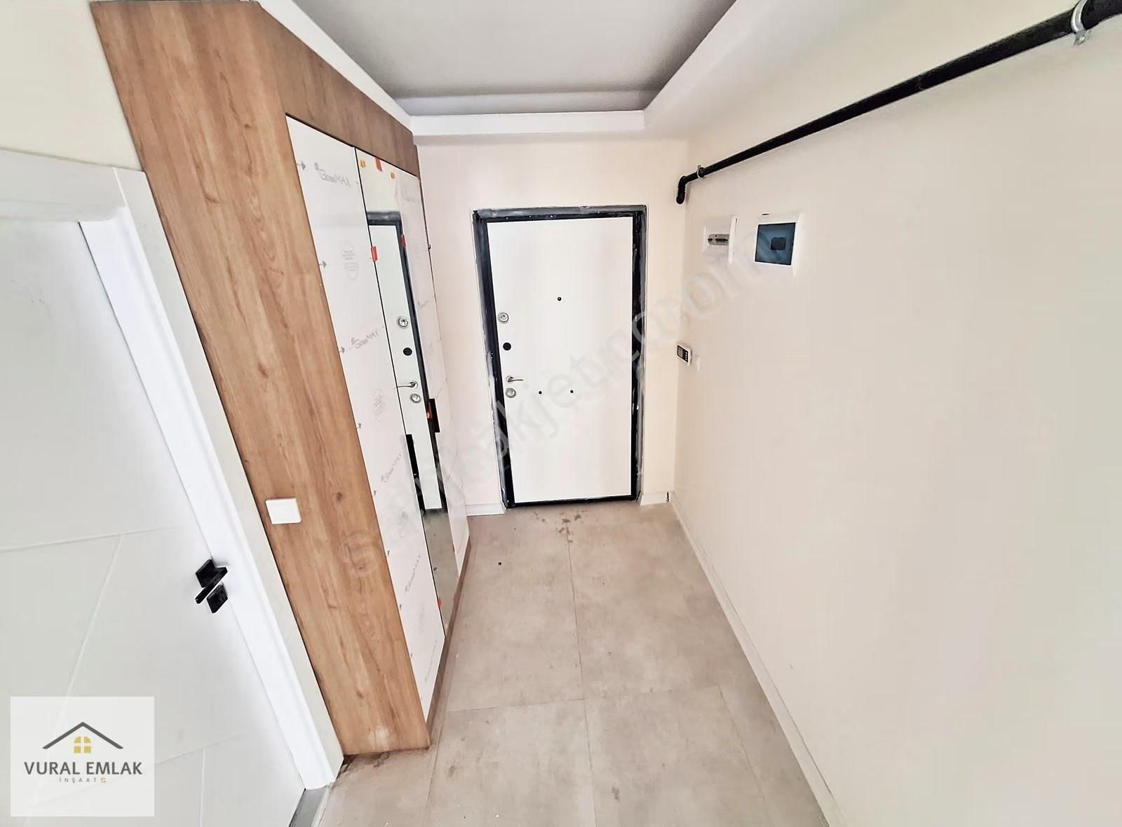 Vural'dan Yerden Isıtmalı, Giyinme Odalu 3+1 Kullanışlı Daire - Görsel 23
