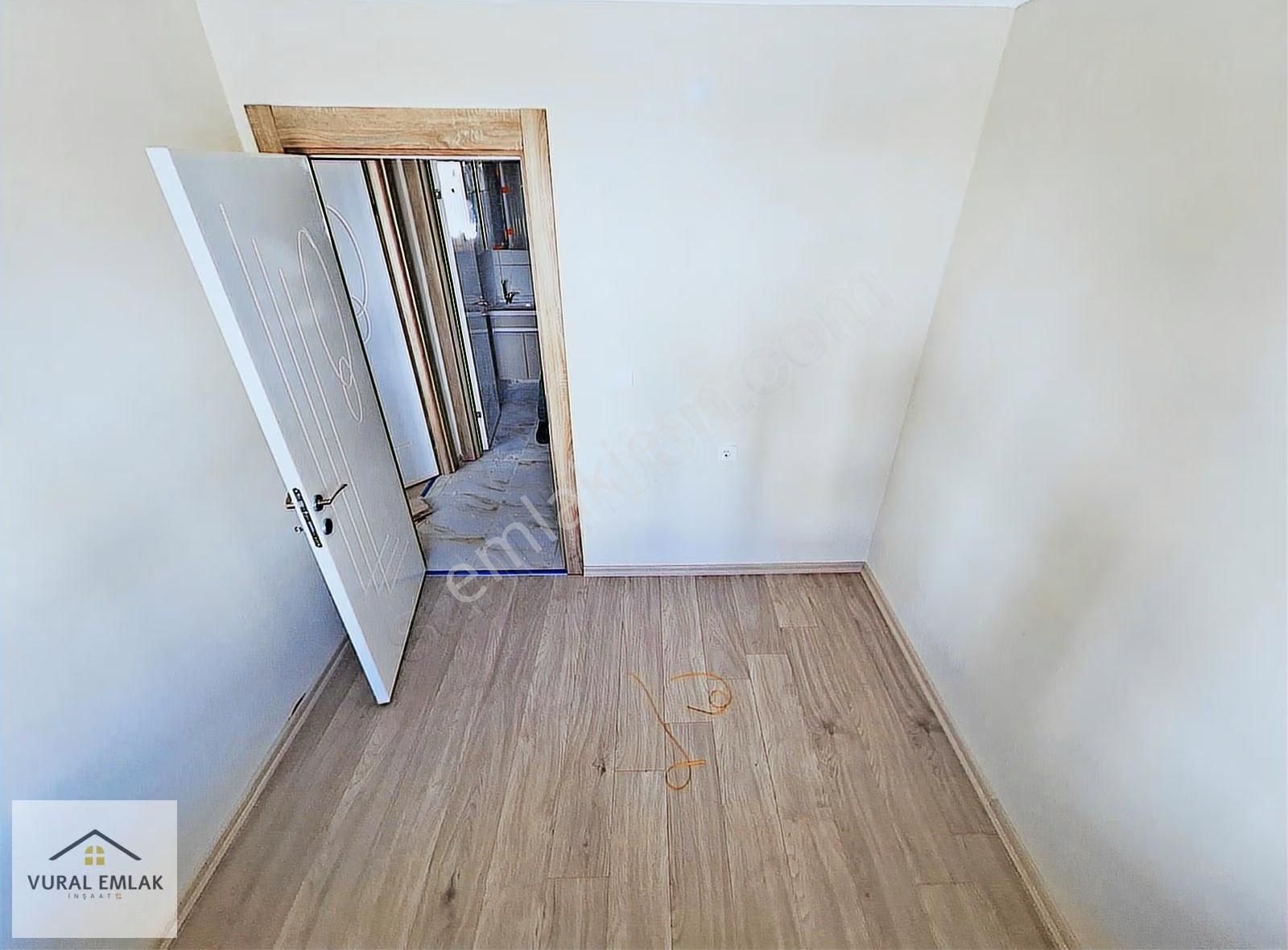 Vural Emlaktan 3+1 Kat Konumunda Haftanın Bomba Fırsatı 128m2 - Görsel 23
