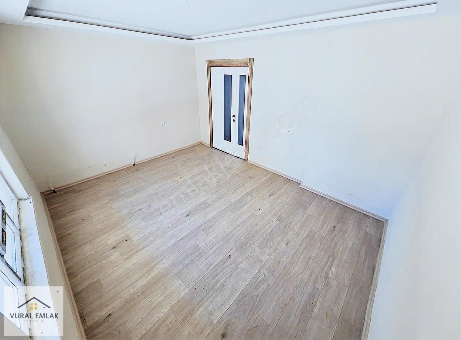 Vural Emlaktan 3+1 Kat Konumunda Haftanın Bomba Fırsatı 128m2 - Görsel 32