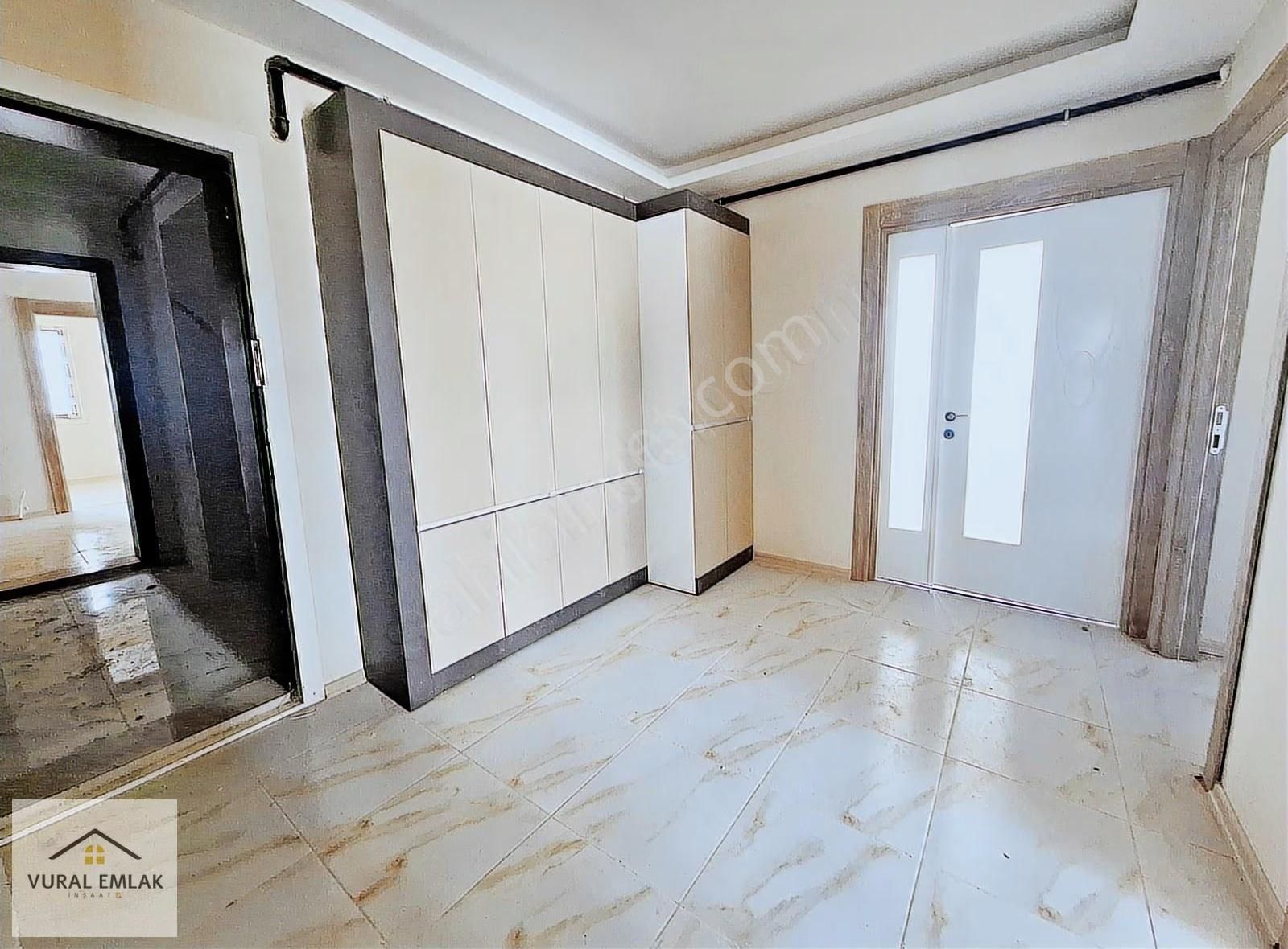 Vural Emlaktan 3+1 Kat Konumunda Haftanın Bomba Fırsatı 128m2 - Görsel 12