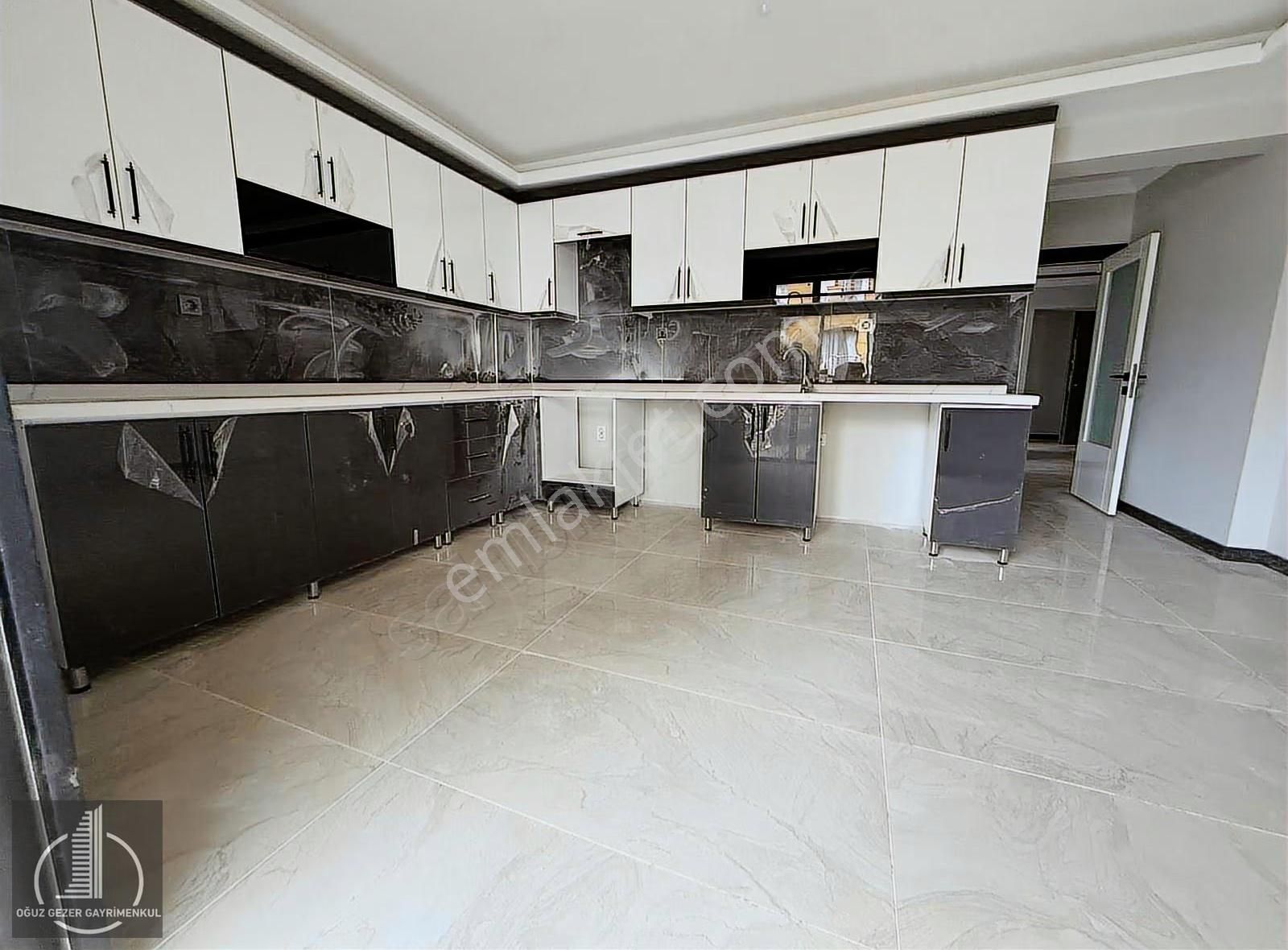 Oğuz Gezer Gayrimenkul'den Krediye Uygun Merkezi Konum 4+1 Daire - Görsel 6