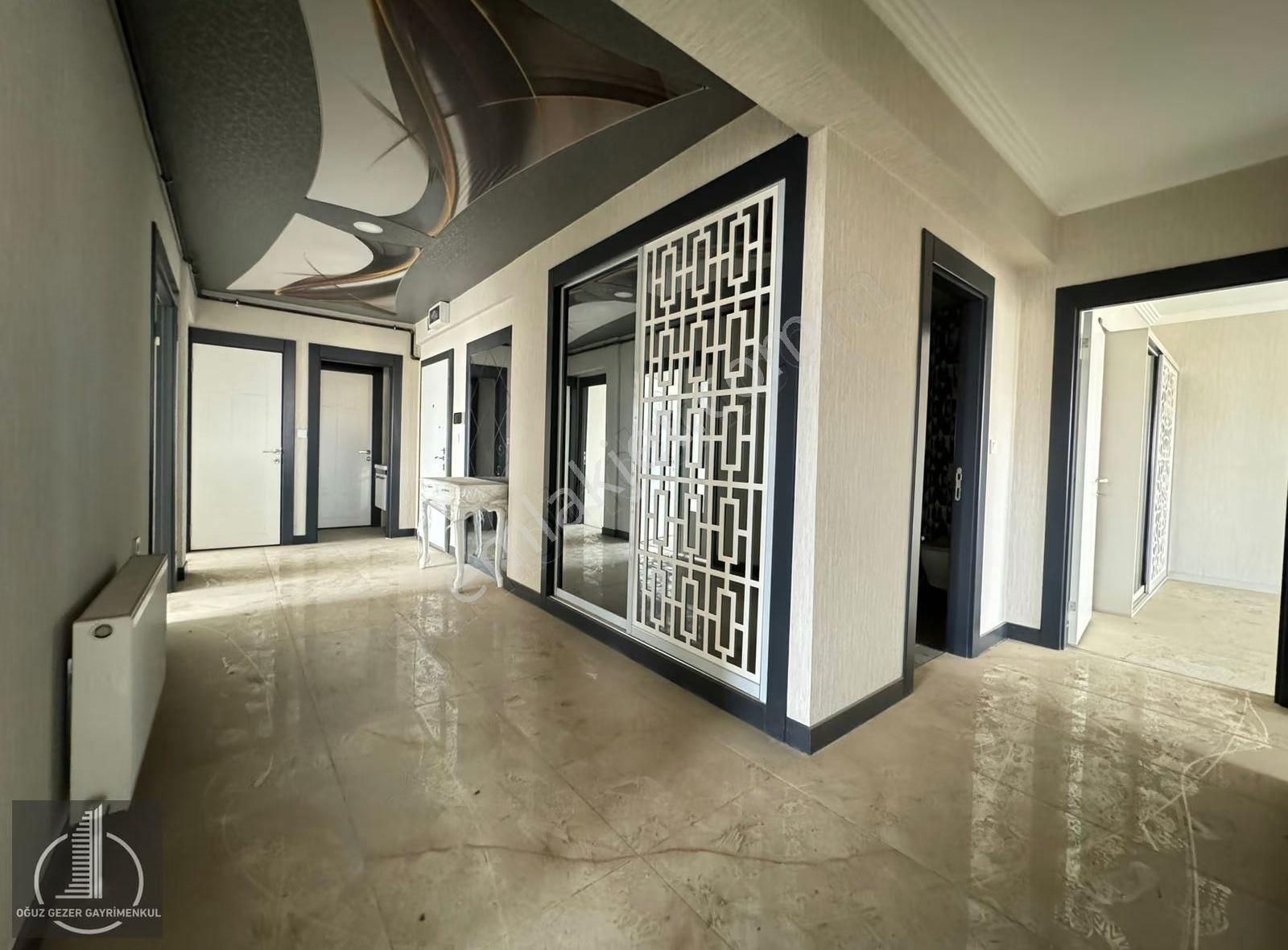 Oğuz Gezer Gayrimenkul'den 4+1 Manzaralı Ultra Lüx Site Dairesi - Görsel 22