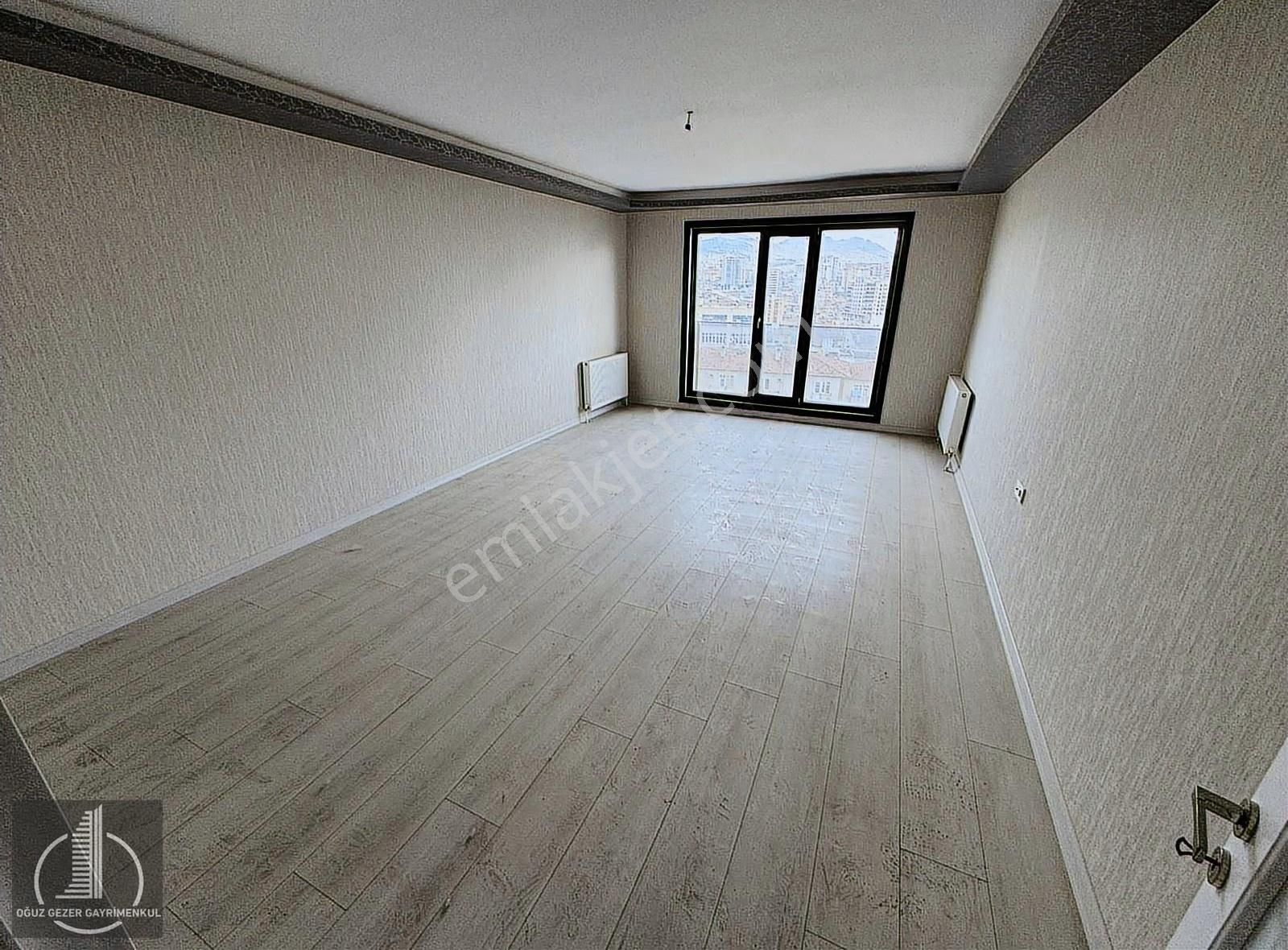 Oğuz Gezer Gayrimenkul'den 4+1 Manzaralı Ultra Lüx Site Dairesi - Görsel 8