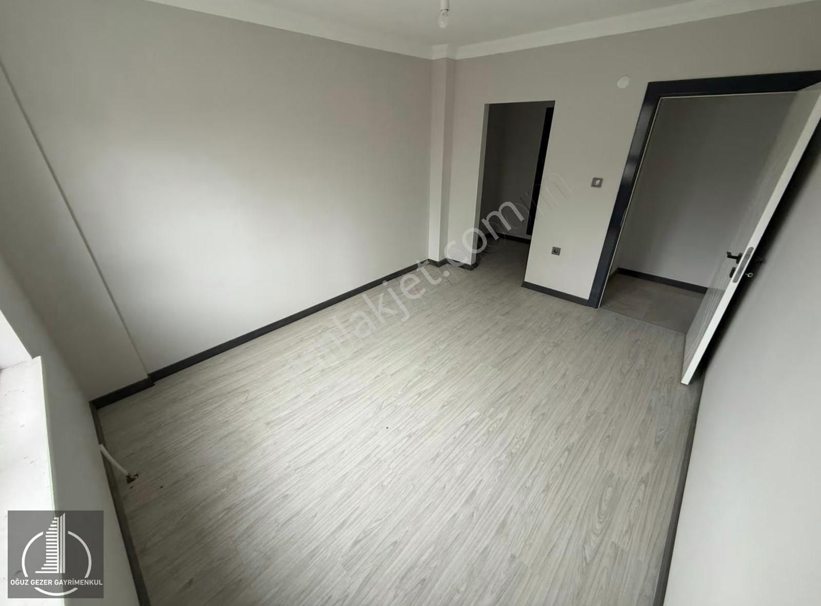 Oğuz Gezer Gayrimenkul'den Otobüs Güzergah Cadde Üzeri 3+1 Daire - Görsel 5