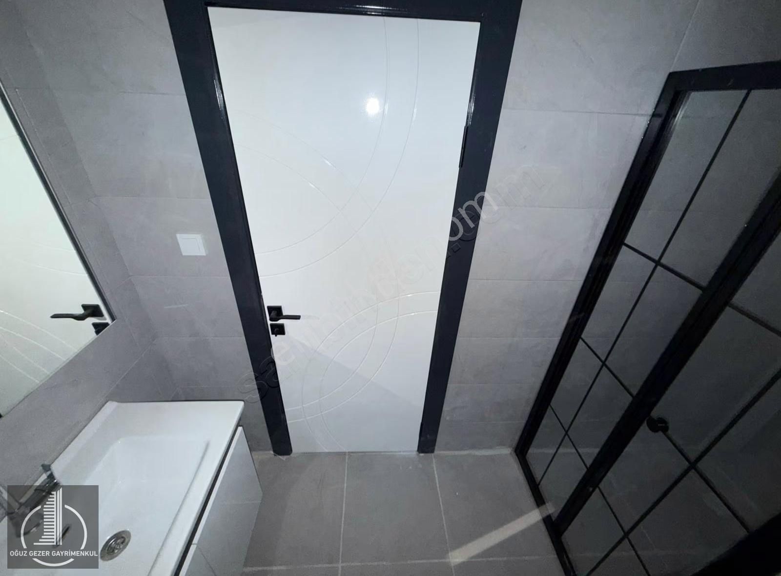 Oğuz Gezer Gayrimenkul'den Otobüs Güzergah Cadde Üzeri 3+1 Daire - Görsel 16