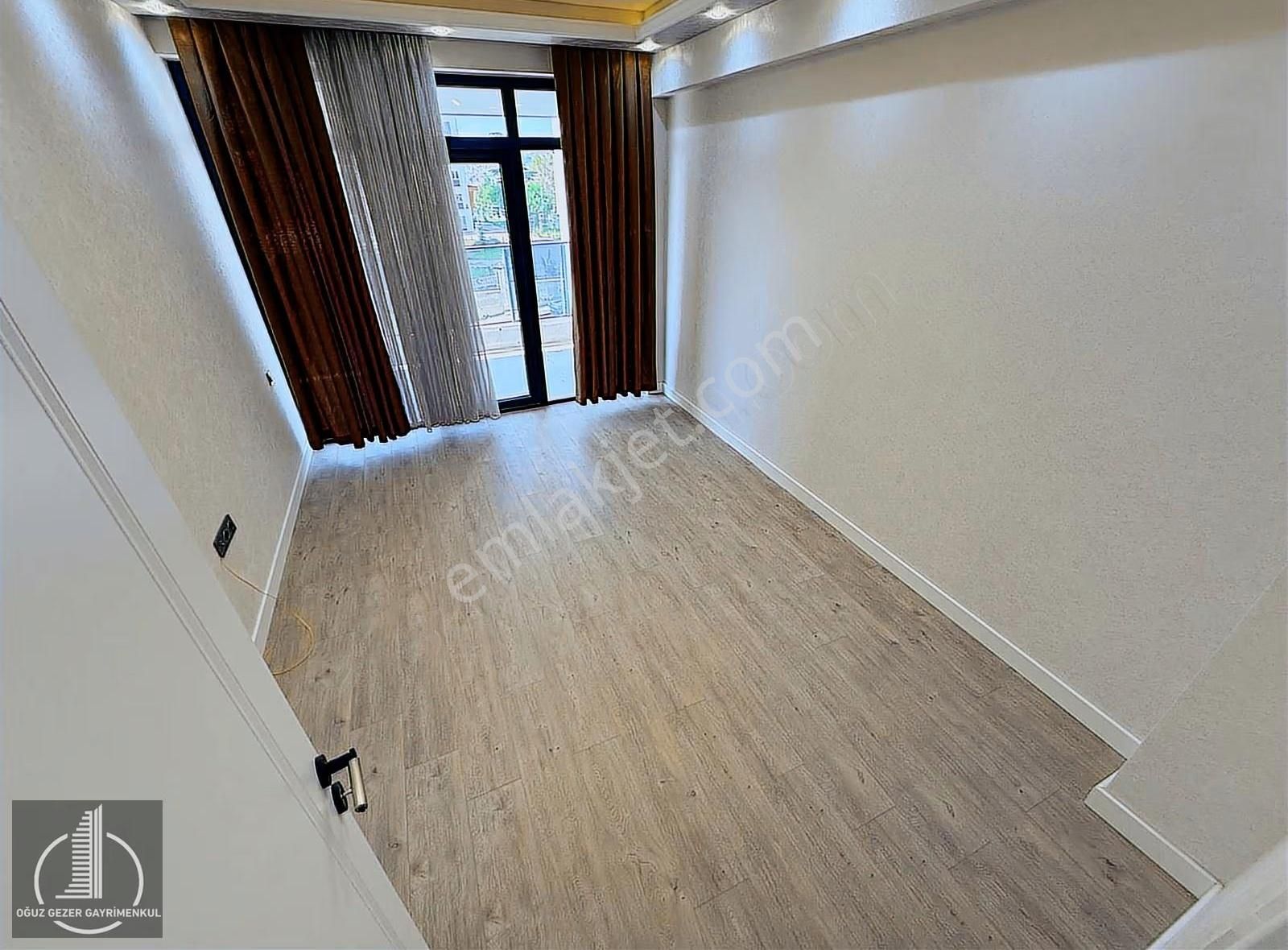 **oğuz Gezer Gayrimenkul'den Cuma Pazarı Yakını 4+1 Lüx Daire** - Görsel 2