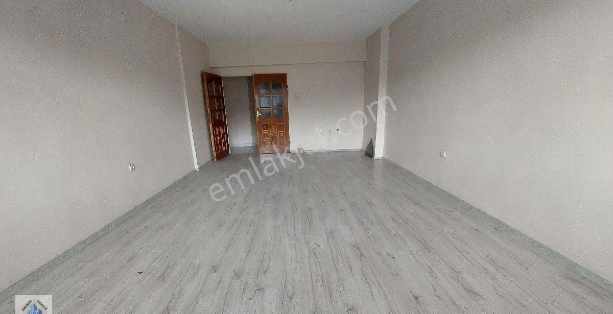 Törekent De Asansörlü Metro İstasyonuna Yakın Ara Kat Site De 3+1 Dairesi - Görsel 13