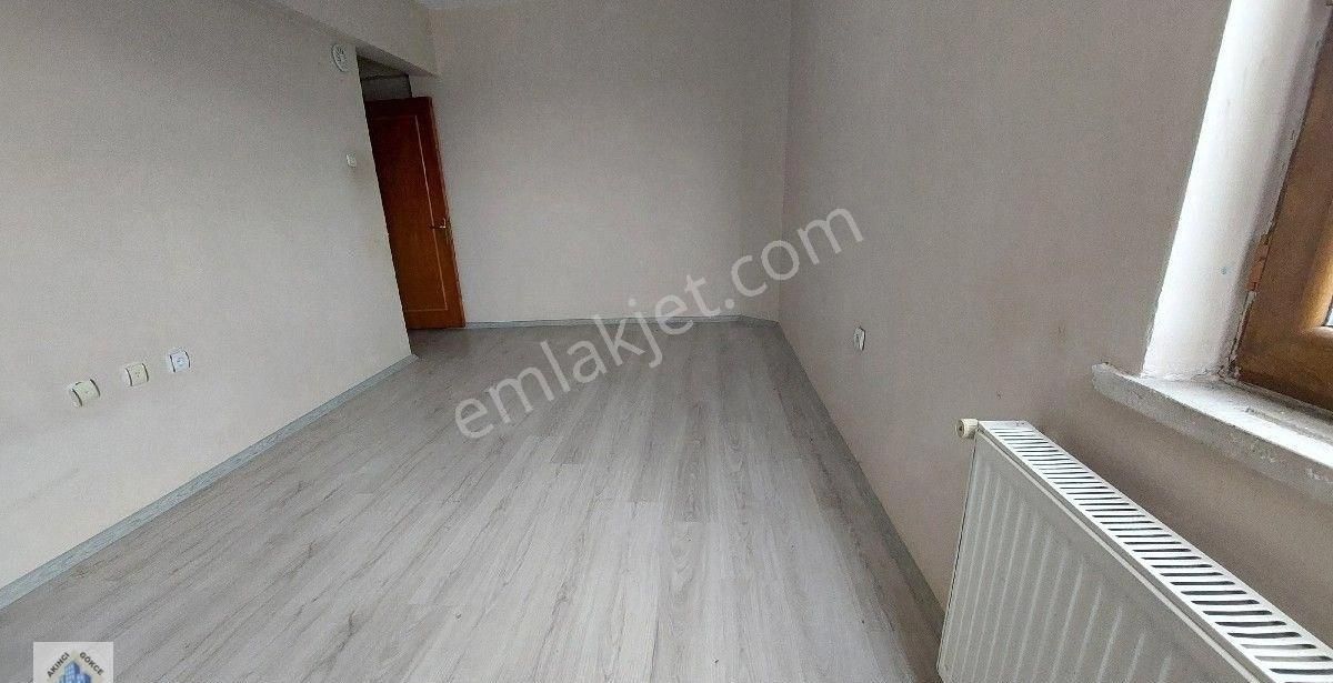 Törekent De Asansörlü Metro İstasyonuna Yakın Ara Kat Site De 3+1 Dairesi - Görsel 23