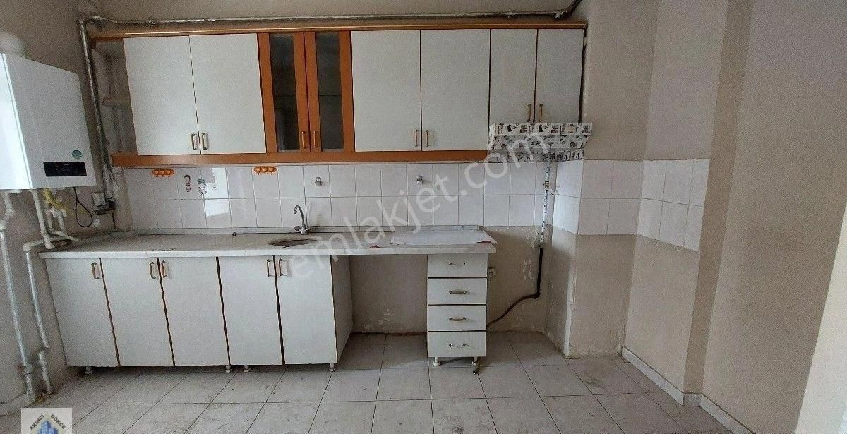 Törekent De Asansörlü Metro İstasyonuna Yakın Ara Kat Site De 3+1 Dairesi - Görsel 26
