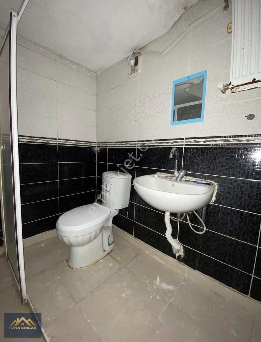 Konak Mahallesi Yaşar Torun Gençlik Civarı - Görsel 21