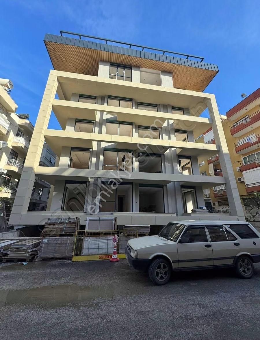 Güllerpınarı Mah Full Aktiviteli 2+1 Satılık Daire Denize 150m - Görsel 13