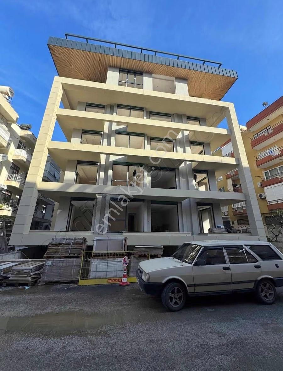 Güllerpınarı Mah Full Aktiviteli 2+1 Satılık Daire Denize 150m - Görsel 20