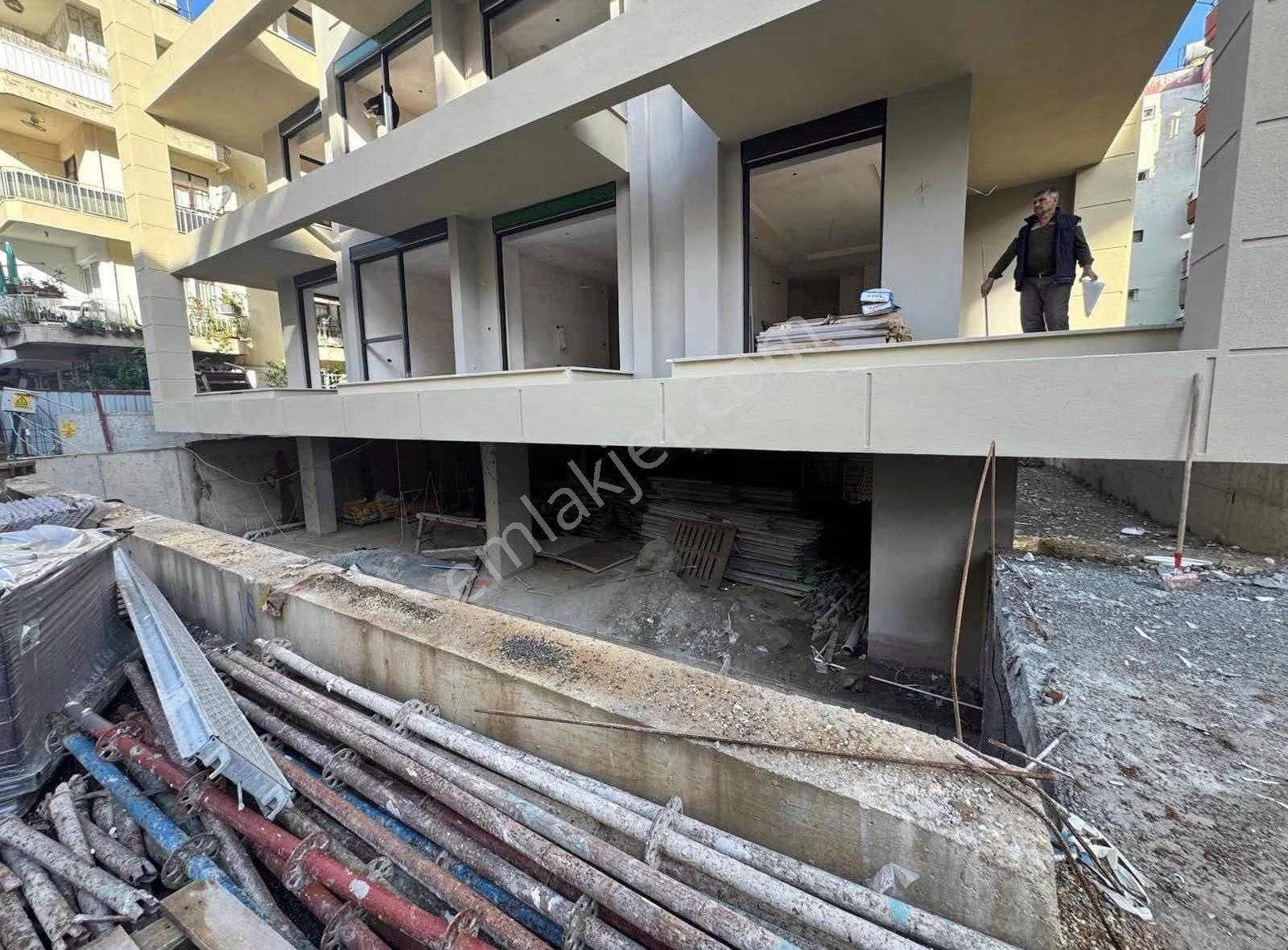 Güllerpınarı Mah Full Aktiviteli 2+1 Satılık Daire Denize 150m - Görsel 11