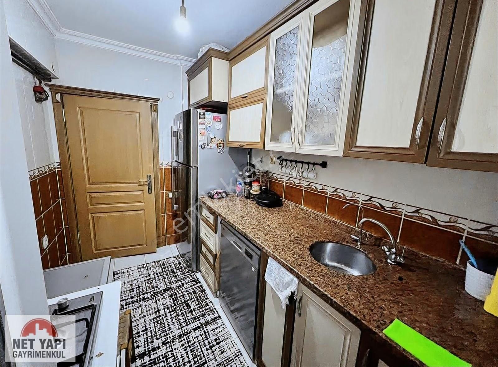 Net Yapı'dan Merkezi Konumda Balkonlu Yüksek Giriş - Görsel 23