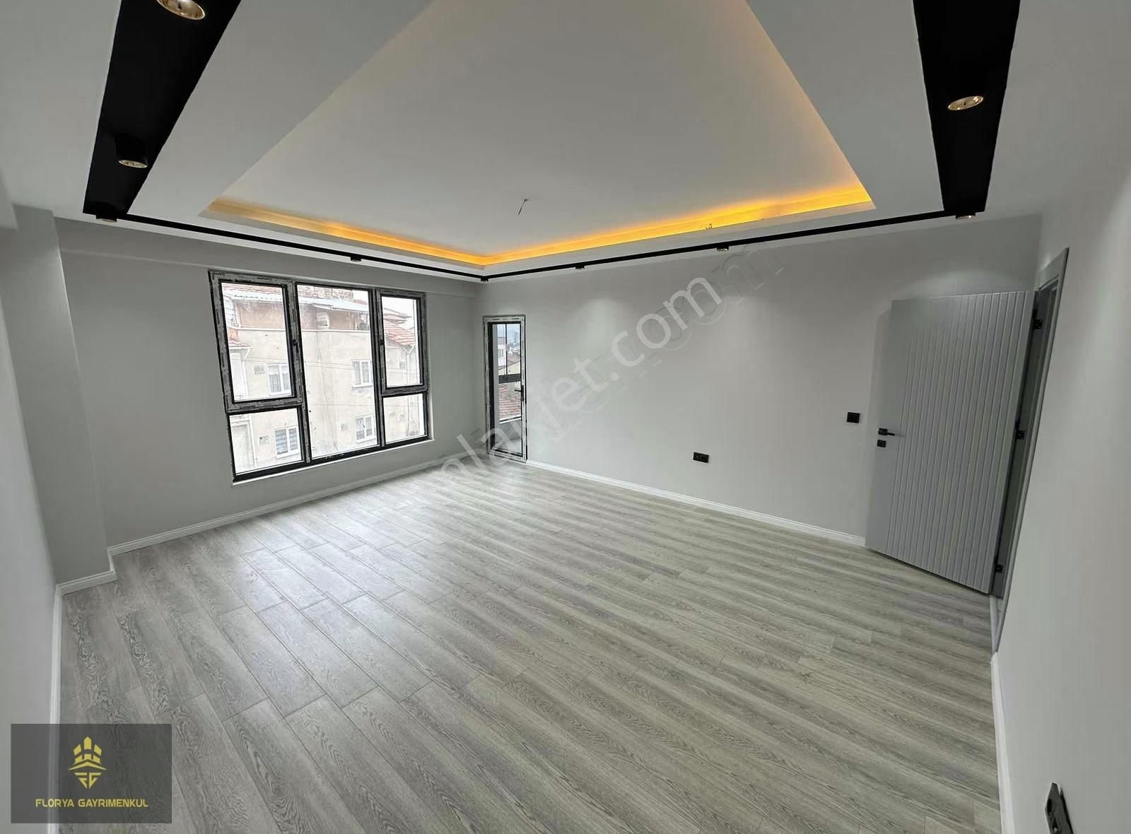 Floryadan Park Manzaralı Ebv Banyo Geniş 3+1 Satılık Lüx Daire