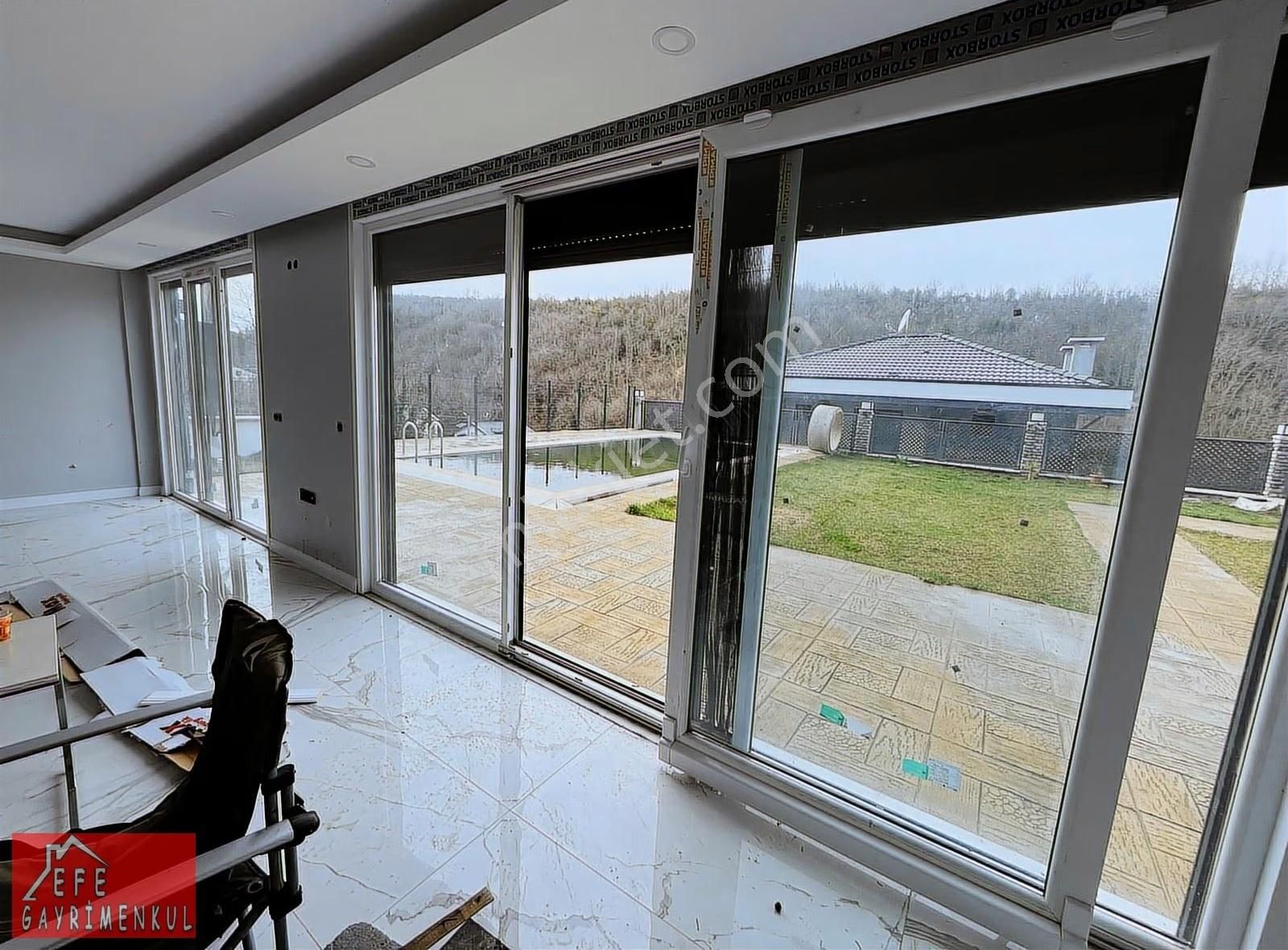 Şile Kızılca'da Müstakil Havuzlu 3 Katlı 6+1 Sıfır Lüks Villa - Görsel 6