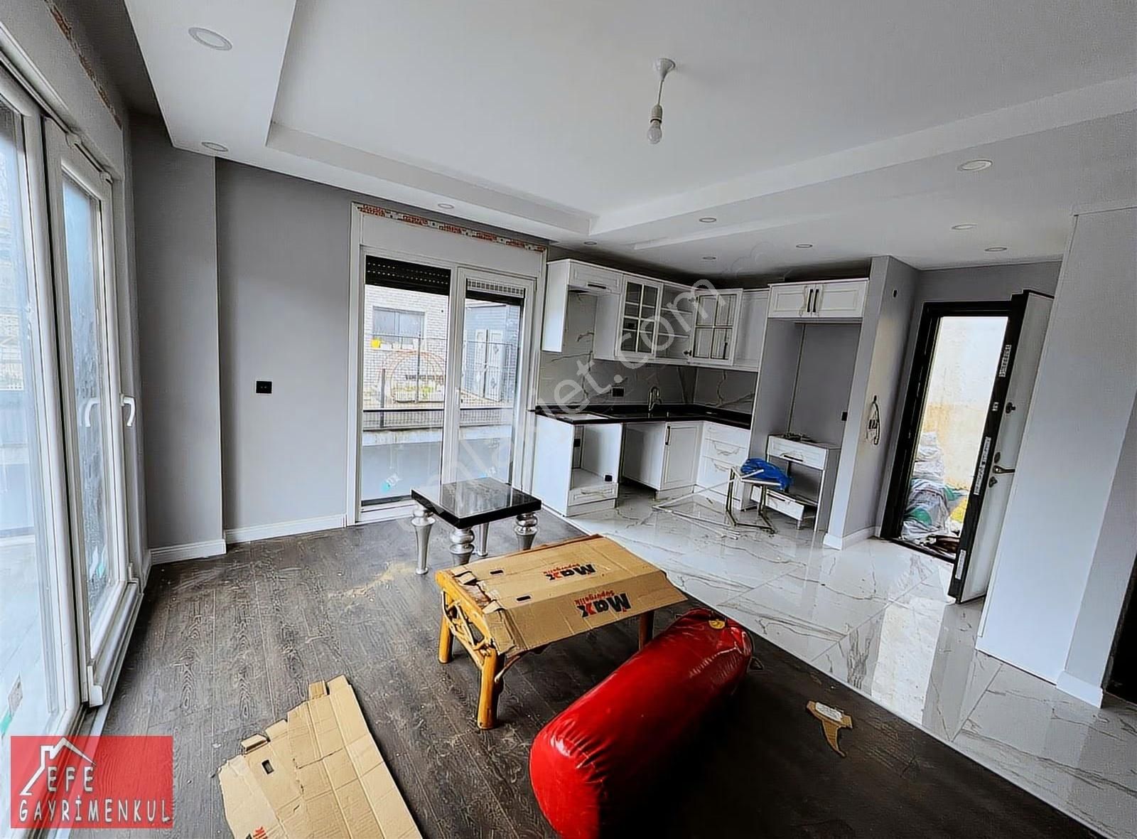 Şile Kızılca'da Müstakil Havuzlu 3 Katlı 6+1 Sıfır Lüks Villa - Görsel 10