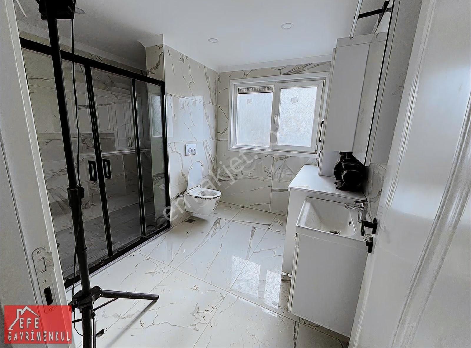 Şile Kızılca'da Müstakil Havuzlu 3 Katlı 6+1 Sıfır Lüks Villa - Görsel 4