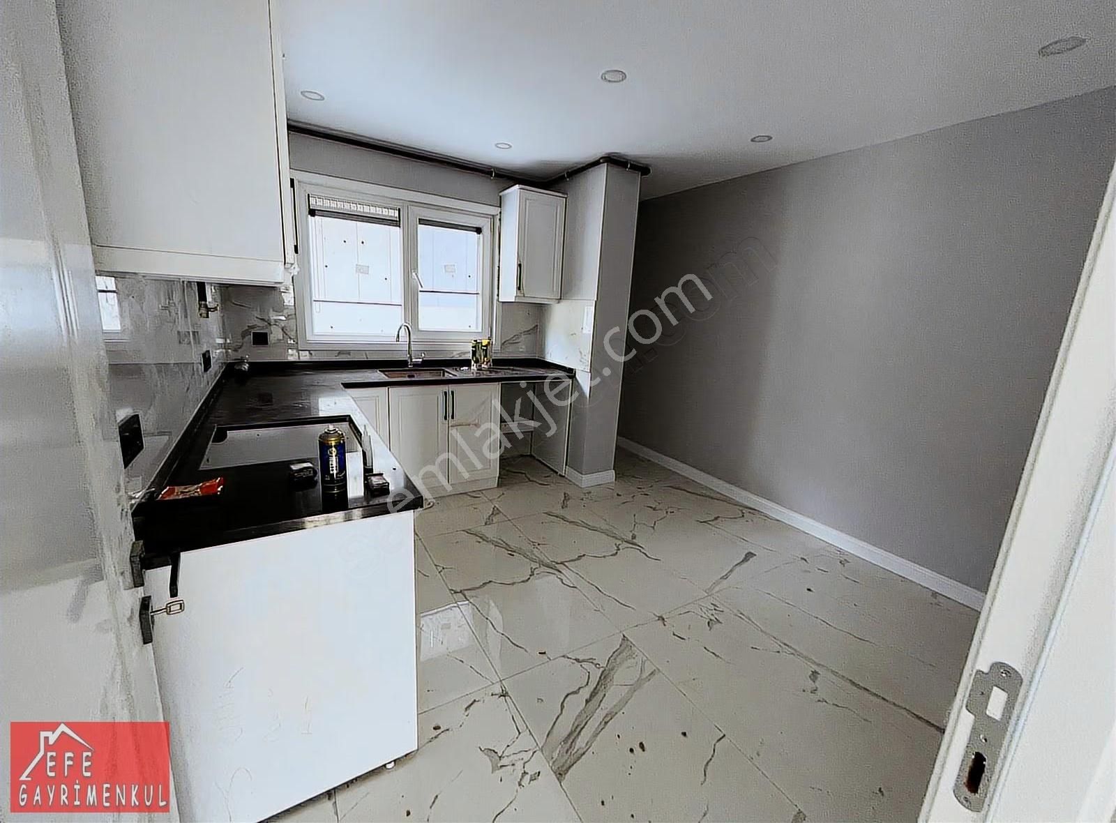 Şile Kızılca'da Müstakil Havuzlu 3 Katlı 6+1 Sıfır Lüks Villa - Görsel 3