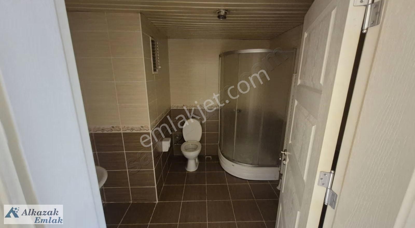 Alkazaktan Yapracık Toki Merkezi Bölgede Satılık Boş 3+1 Daire - Görsel 2