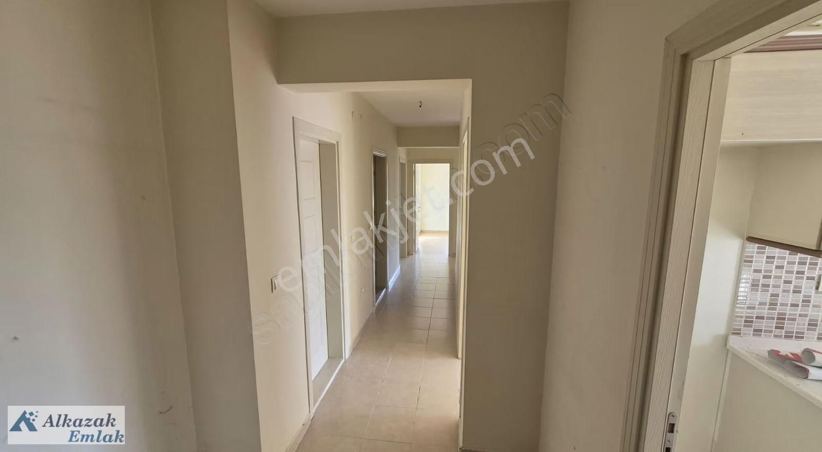 Alkazaktan Yapracık Toki Merkezi Bölgede Satılık Boş 3+1 Daire - Görsel 5