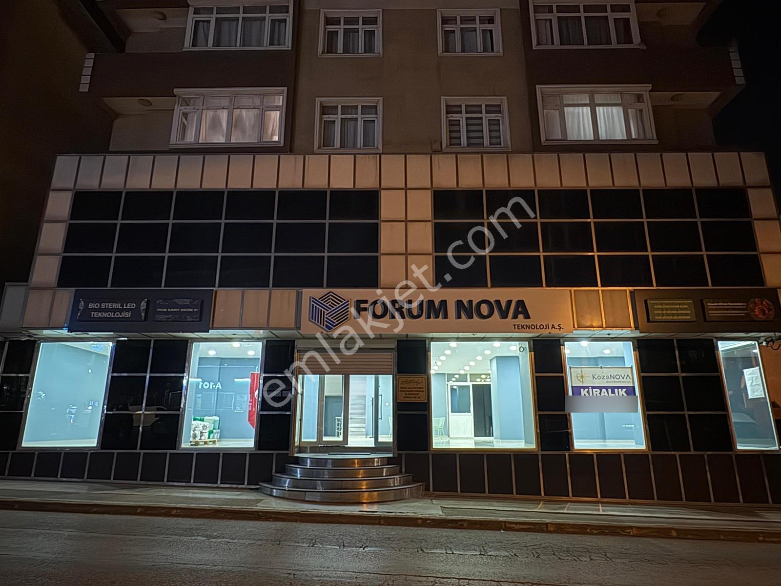 Kozanovadan Marmaray 2 Dk Mesafede 2 Katlı 400m2 Kiralık Dükkan