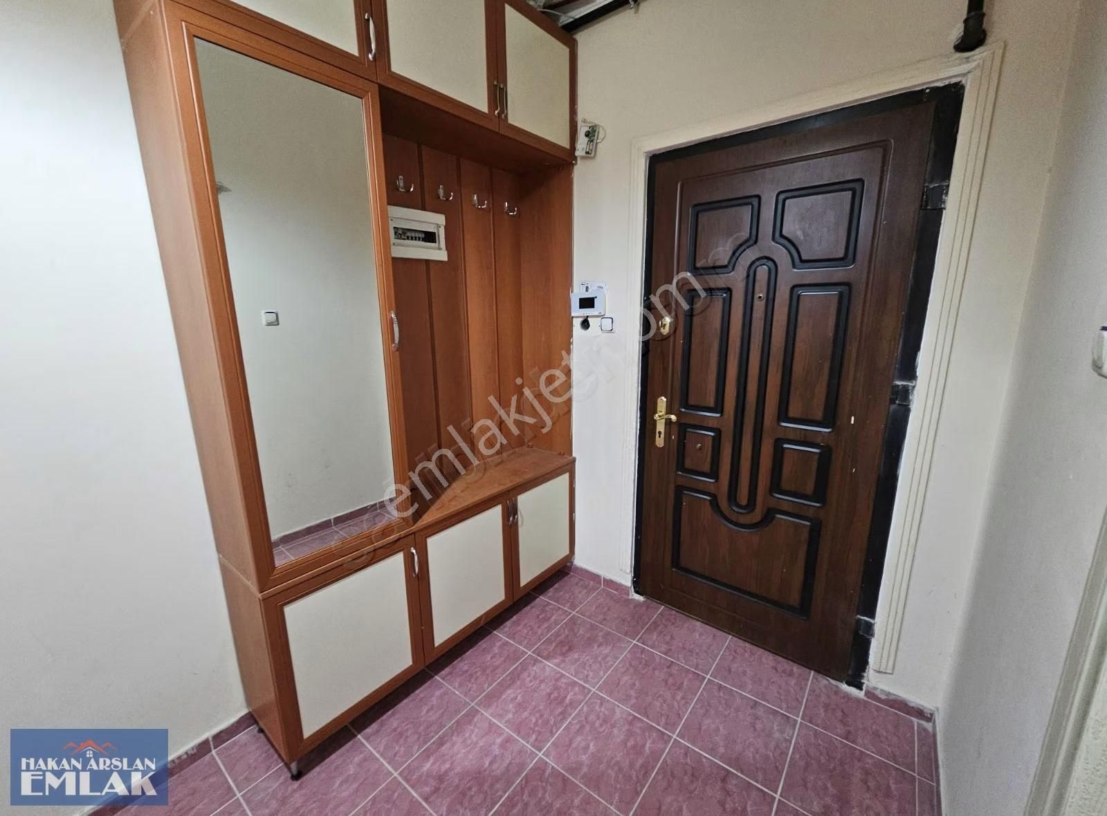 Çankaya'nın En Gözde Yerinde Seyir Terası Üstü 3+1 Kiralık Daire - Görsel 23