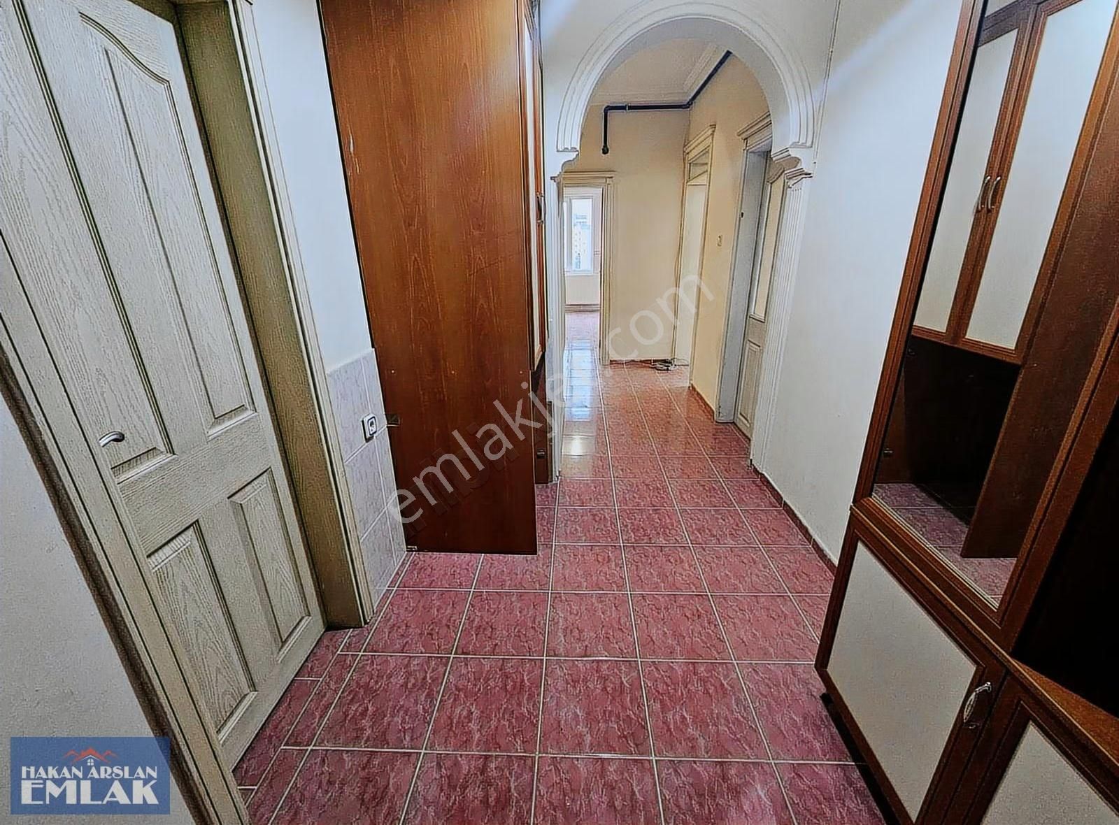 Çankaya'nın En Gözde Yerinde Seyir Terası Üstü 3+1 Kiralık Daire - Görsel 28