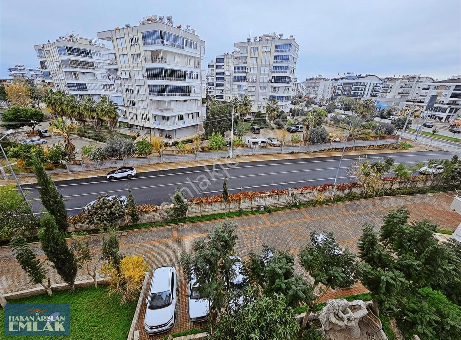 Çankaya'nın En Gözde Yerinde Seyir Terası Üstü 3+1 Kiralık Daire - Görsel 11