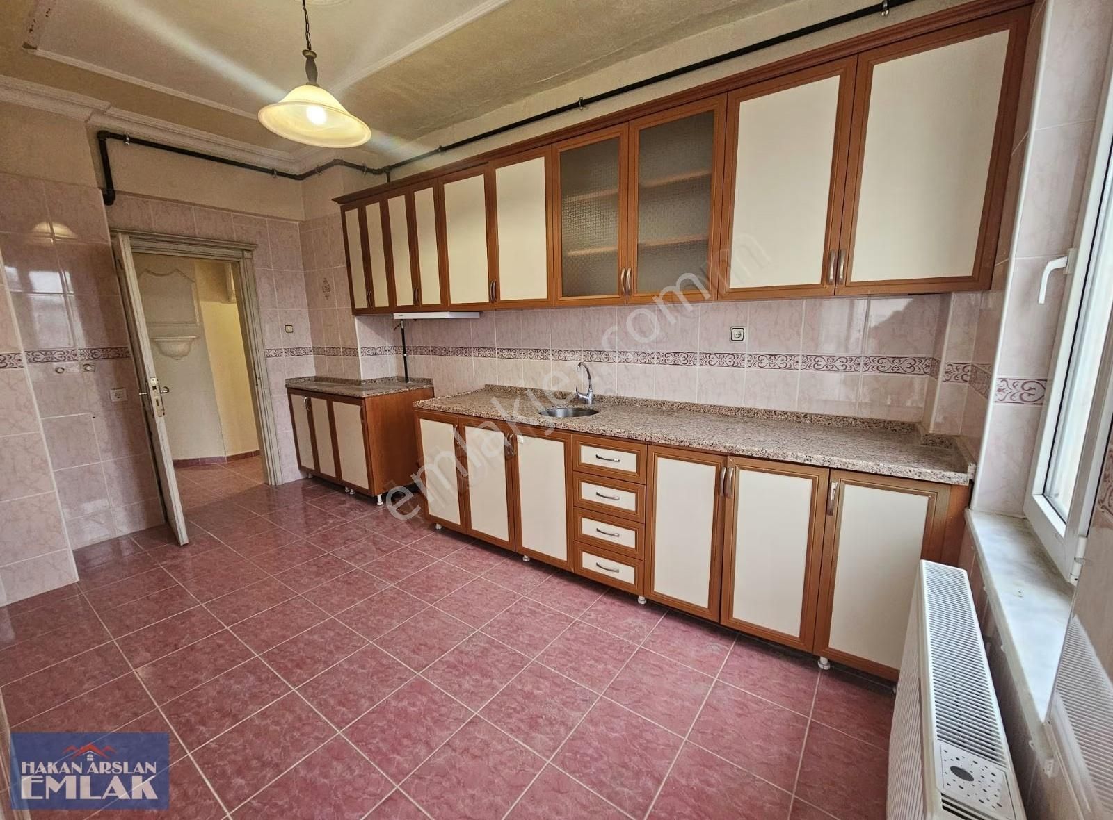 Çankaya'nın En Gözde Yerinde Seyir Terası Üstü 3+1 Kiralık Daire - Görsel 8