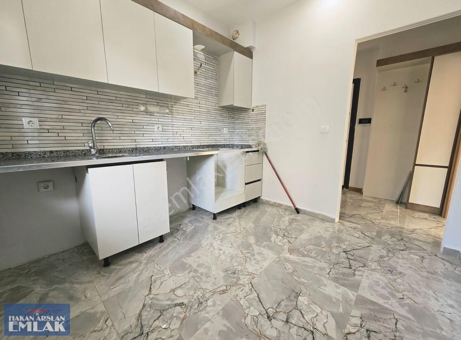 Çamlıbel Mh. Tahtakale Yanında 2+1 Yüksek Giriş Daire