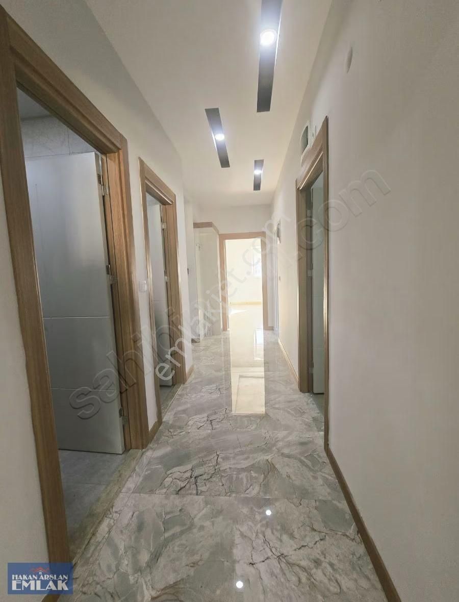 Çamlıbel Mh. Tahtakale Yanında 2+1 Yüksek Giriş Daire - Görsel 12