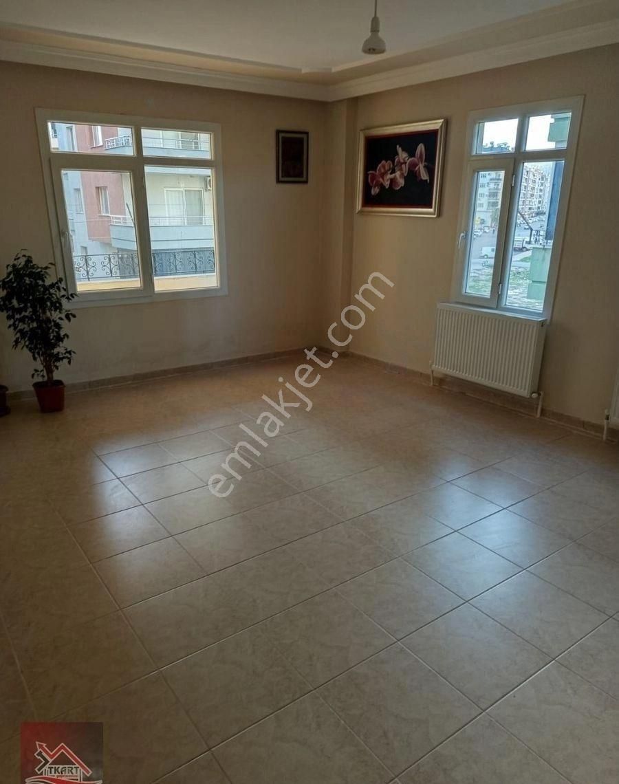 Silifke Bahçekent Sitesi’nde Kiralık 3+1 – 150 M² – Doğalgazlı Geniş Daire - Görsel 6
