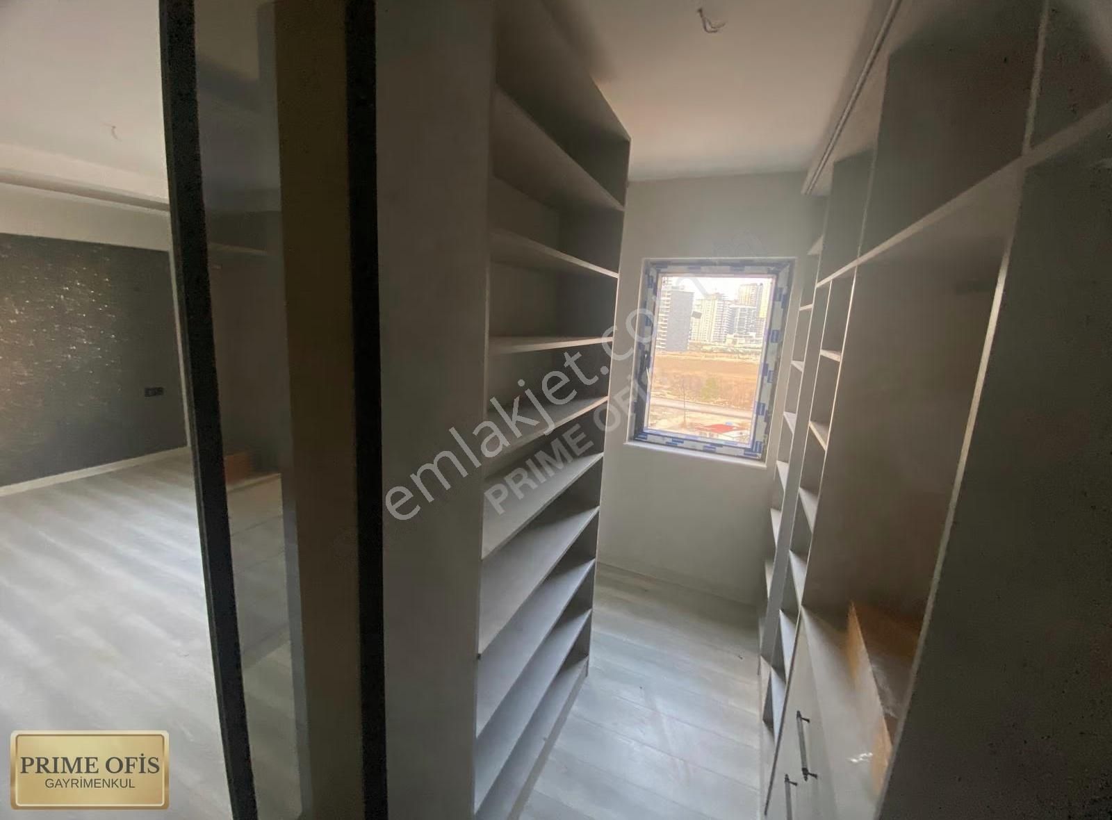 Ovacık Merkez Yüksek Katta Lüks Yapılı Kiralık 4.5+1 Prıme Ofıs - Görsel 37