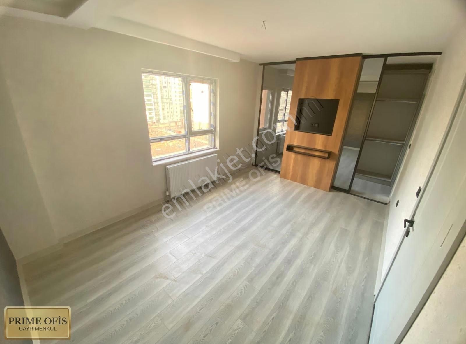 Ovacık Merkez Yüksek Katta Lüks Yapılı Kiralık 4.5+1 Prıme Ofıs - Görsel 2