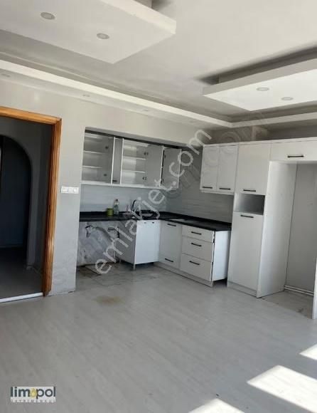 Karagedik Mah. 3+1 Deniz Manzaralı Denize 10 Dk Yürüme Mesafesi - Görsel 4