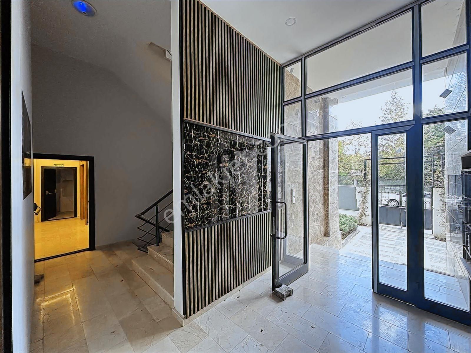 Park Rezidans'ta Kiralık 5+1 Ferah Dubleks - Görsel 16