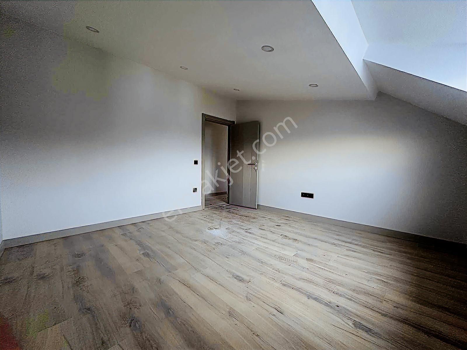 Park Rezidans'ta Kiralık 5+1 Ferah Dubleks - Görsel 29