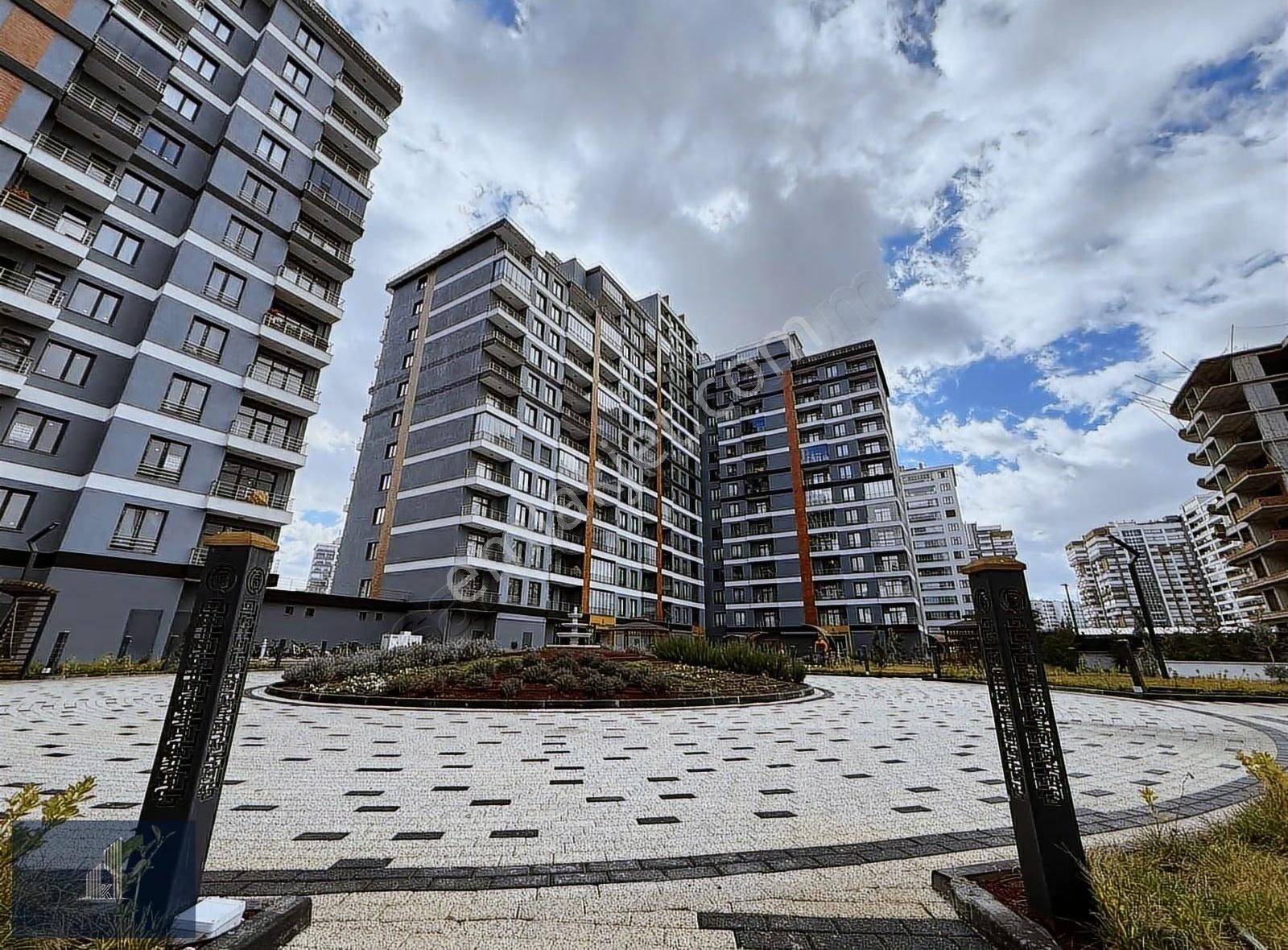 Kadir Dikici'den Gold Garden'de Ultra Lüks Satılık 5+1 Daire - Görsel 21