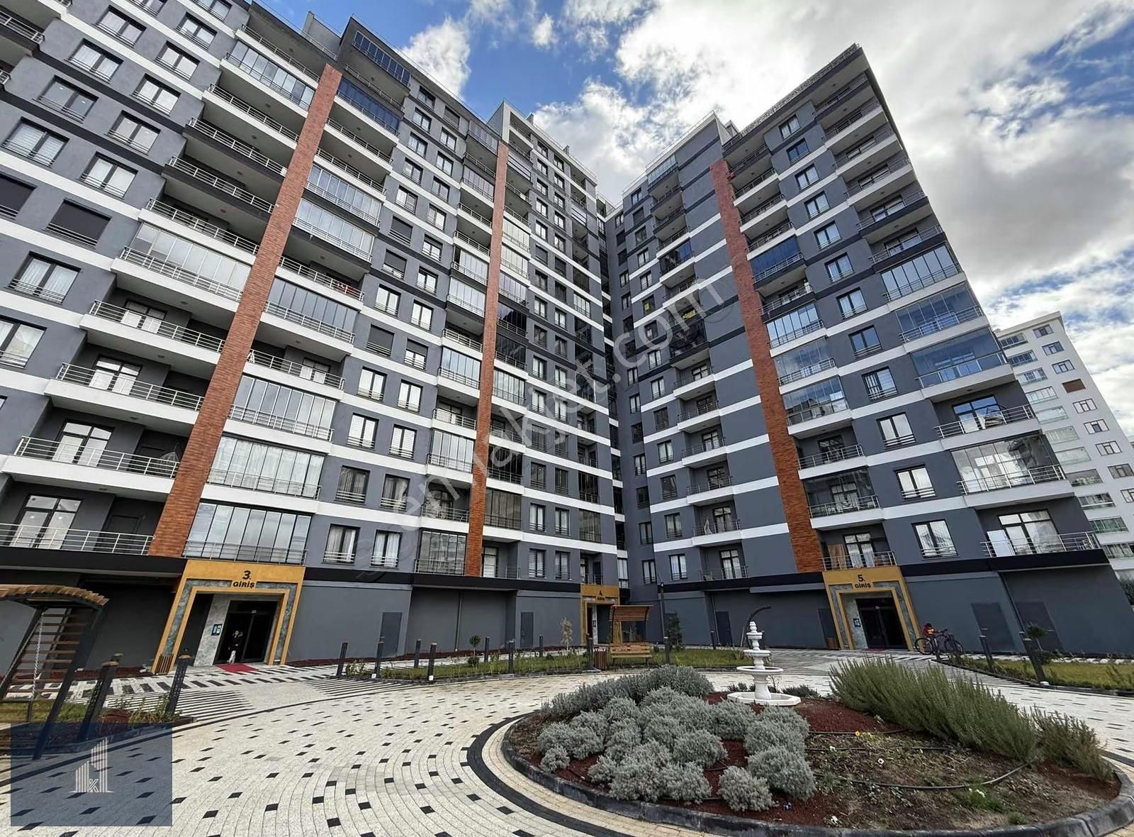 Kadir Dikici'den Gold Garden'de Ultra Lüks Satılık 5+1 Daire - Görsel 17