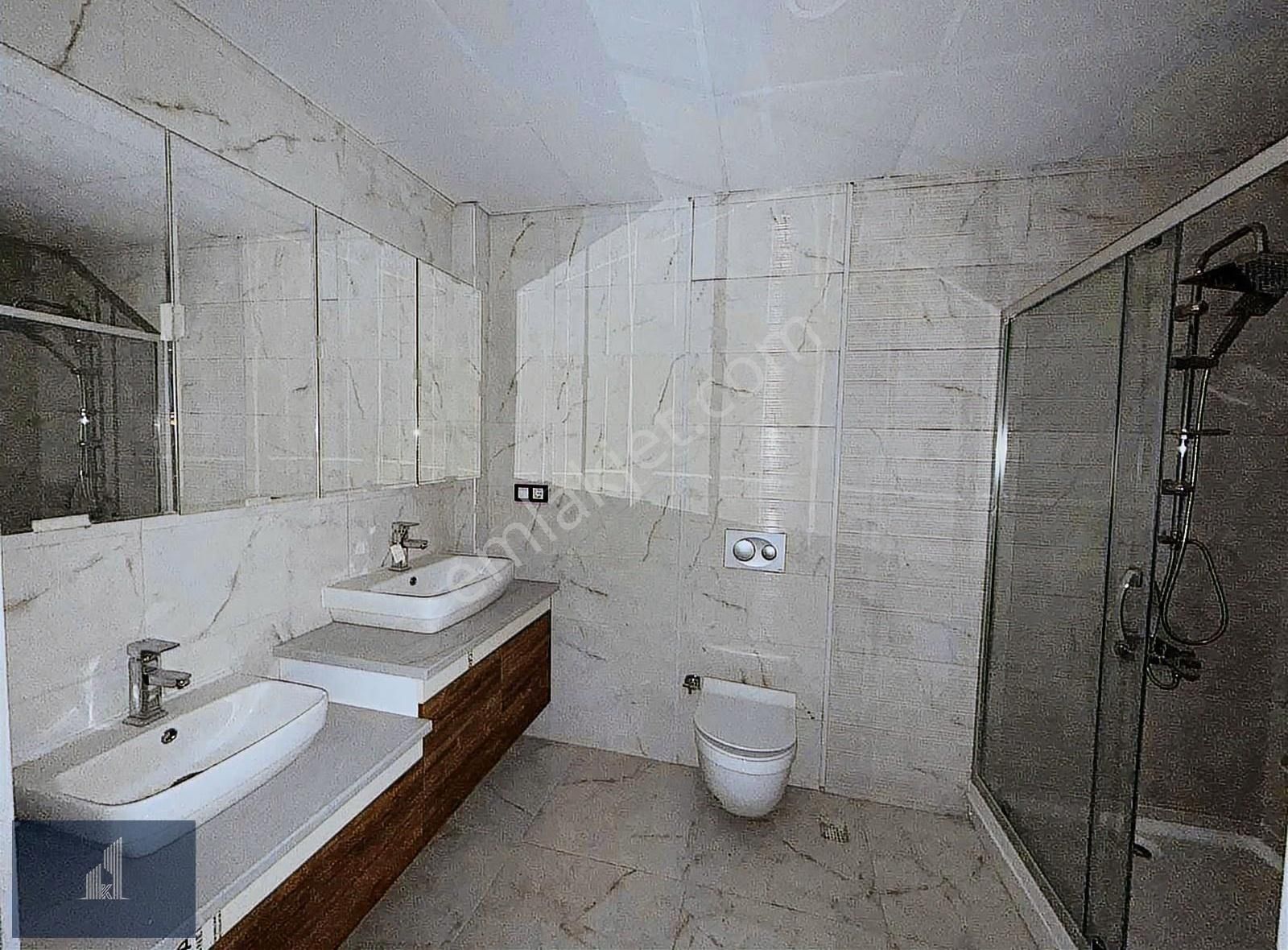 Kadir Dikici'den Gold Garden'de Ultra Lüks Satılık 5+1 Daire - Görsel 12