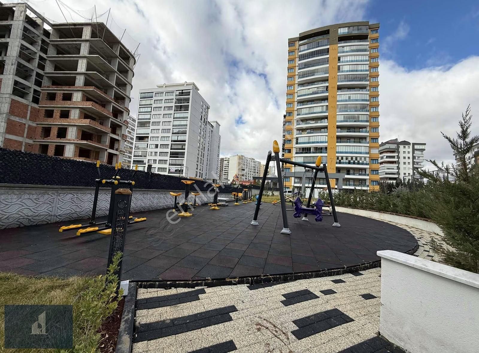 Kadir Dikici'den Gold Garden'de Ultra Lüks Satılık 5+1 Daire - Görsel 16