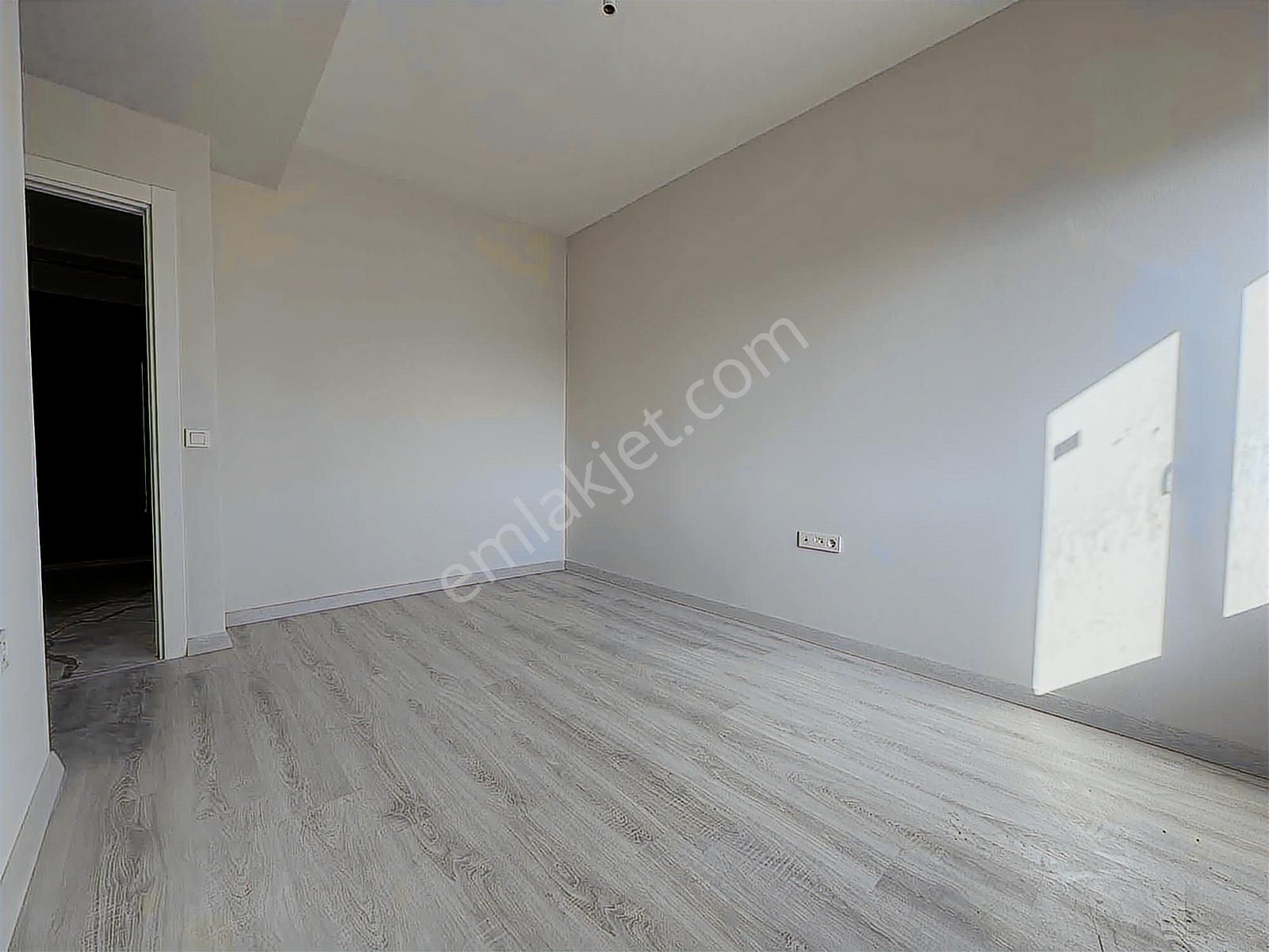 Bolluca Mavigöl Caddesinde Kiralık 2+1 Daire - Görsel 9