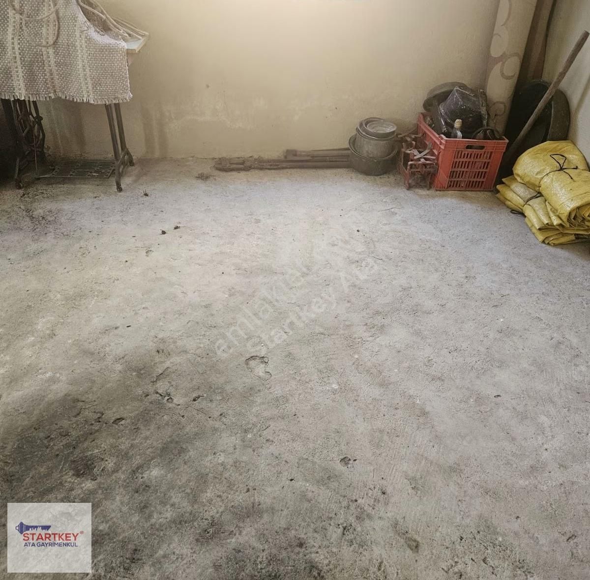 Menemen Emiralem Süleymanlı Mahallesinde 2+1 Satılık Müstakil Ev