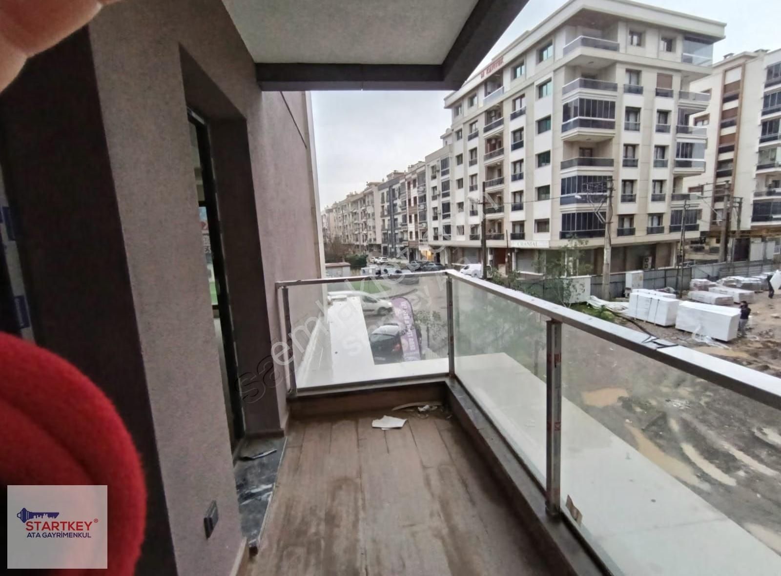 Karşiyaka Örnekköy'de Lavida Park Evlerinde Kiralık 3+1 Daire - Görsel 6