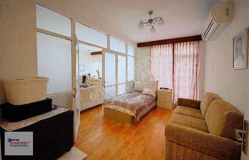 Karşıyaka Bostanlı Girne Caddesi Üzeri 3+1 Satılık Daire - Görsel 16