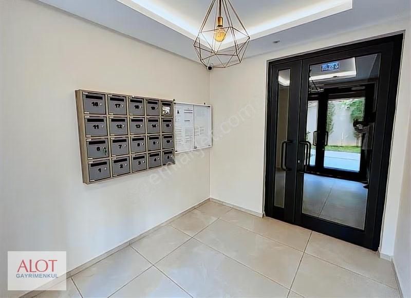 Kirazlıtepe Toki Boğaz Manzaralı 2+1 - Görsel 12