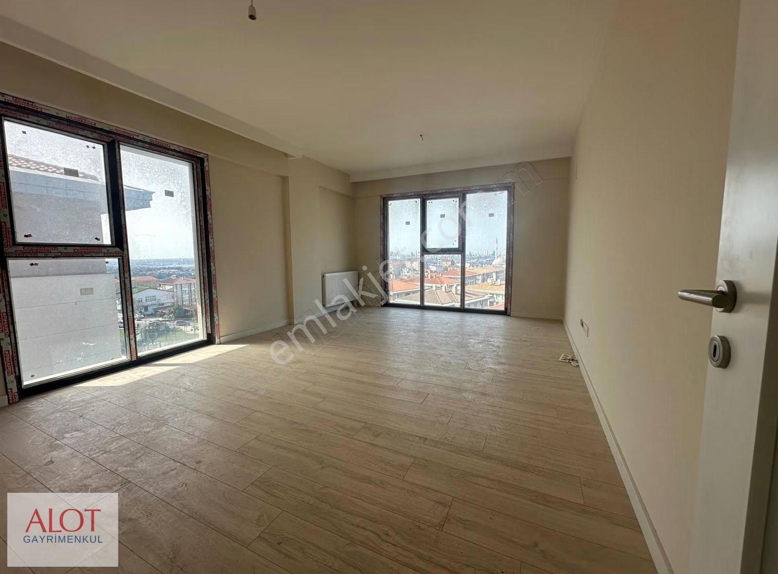 Kirazlıtepe Toki Boğaz Manzaralı 2+1 - Görsel 10