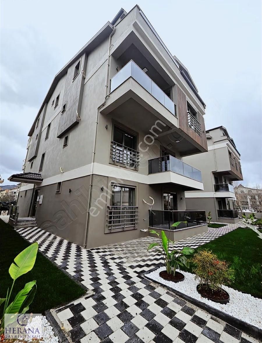 Fethiye Merkezde Yeni Yapı Satılık Lüks Daireler - Görsel 13